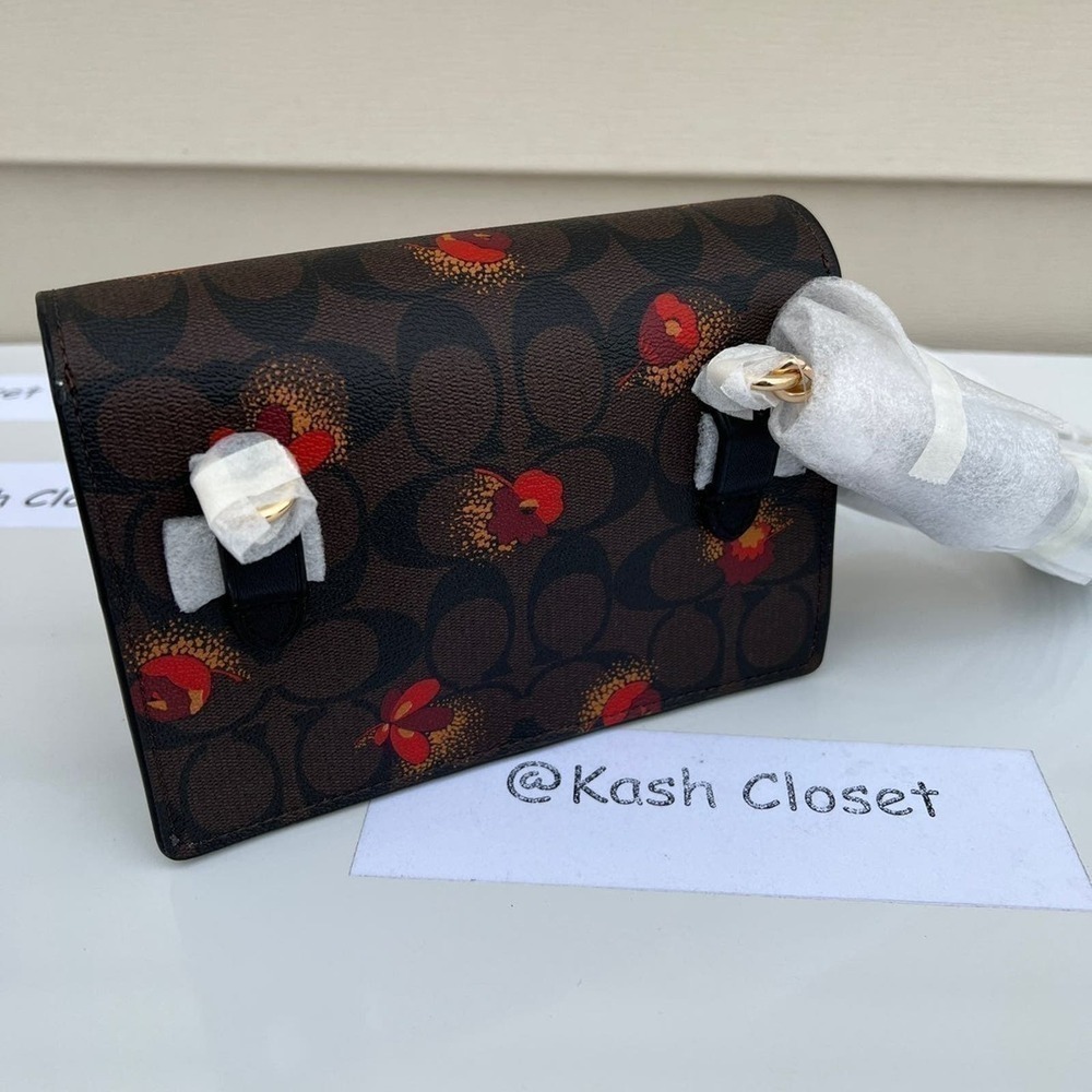 COACH Belt Bag Foldover In Signature Canvas With Pop Floral Print - Picture 2 of 11